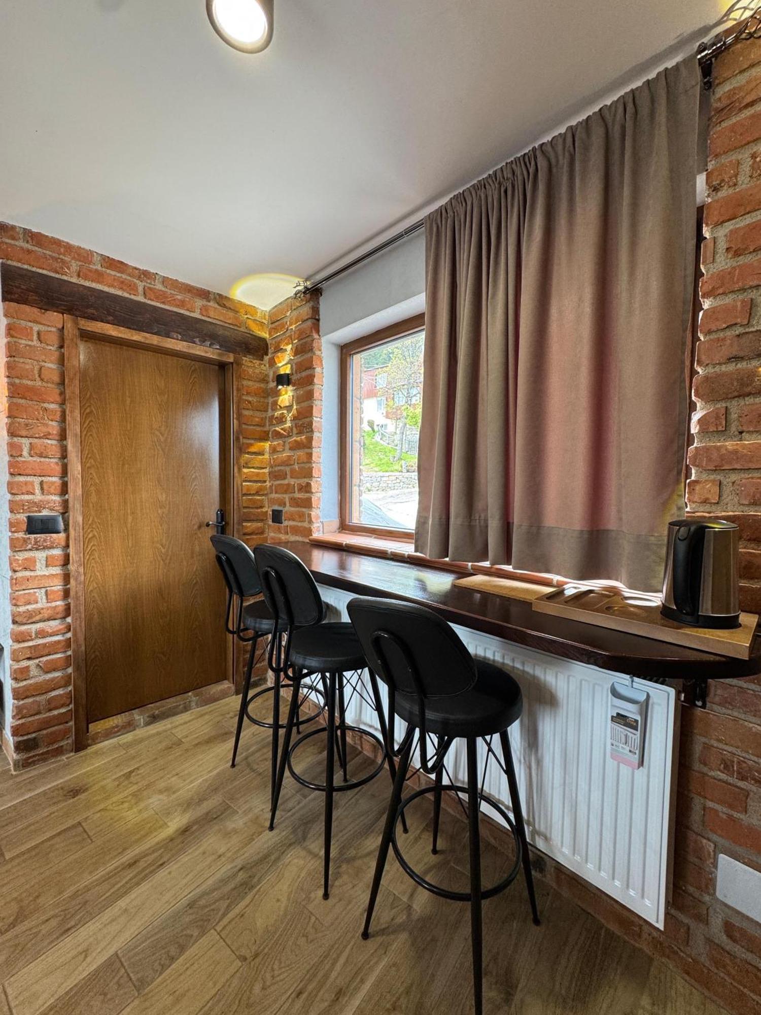 Villa Nur - Lake View Apartaments Mavrovi Anovi Ngoại thất bức ảnh
